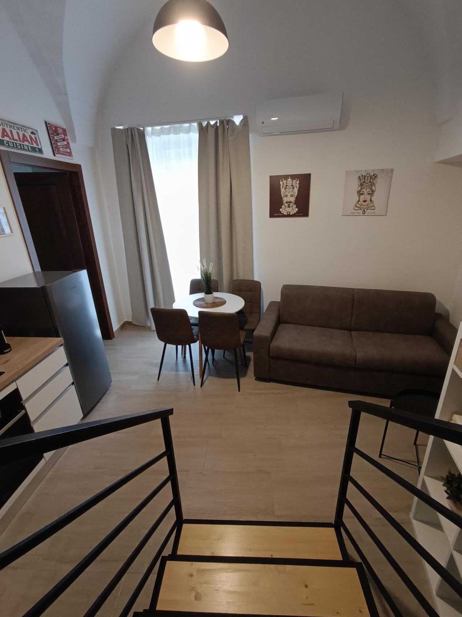 La Casa Di Carta Al Duomo Apartment Catania Luaran gambar